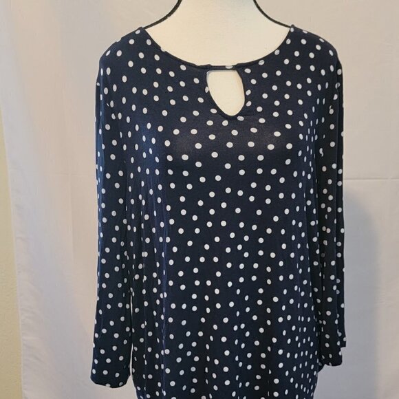 Chico's Dots Keyhole Top - Large - Picture 2 of 6